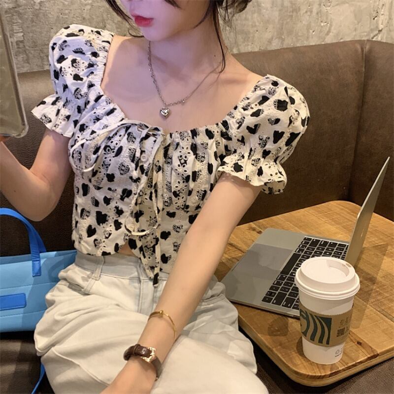 フローラルシャツ スリーブショートサマートップス 大人ガーリー スウィート キュート カジュアル 夏物 花柄 ブラックストロベリース2718835540