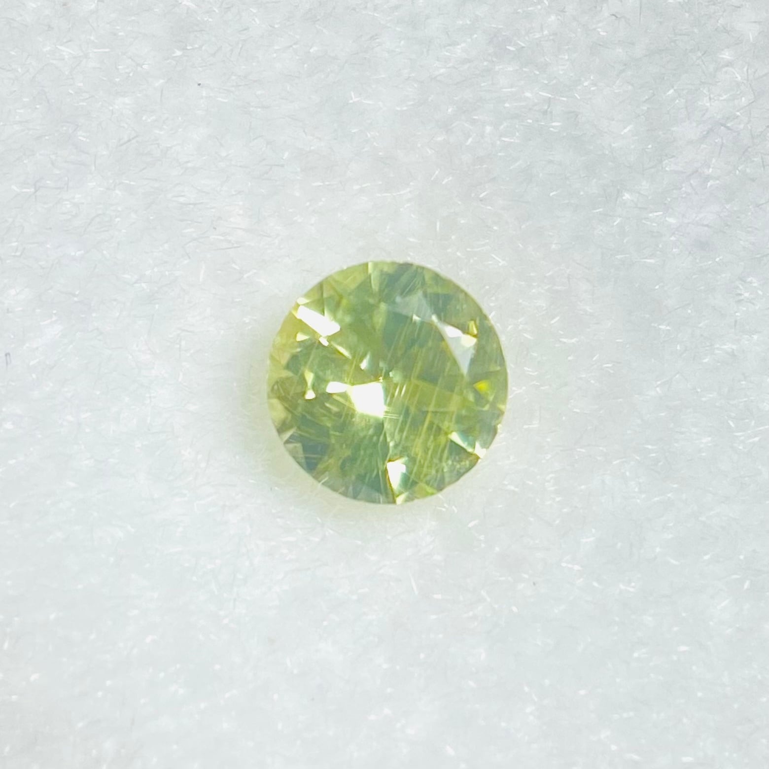 宇宙からの使者 パラサイトペリドット1