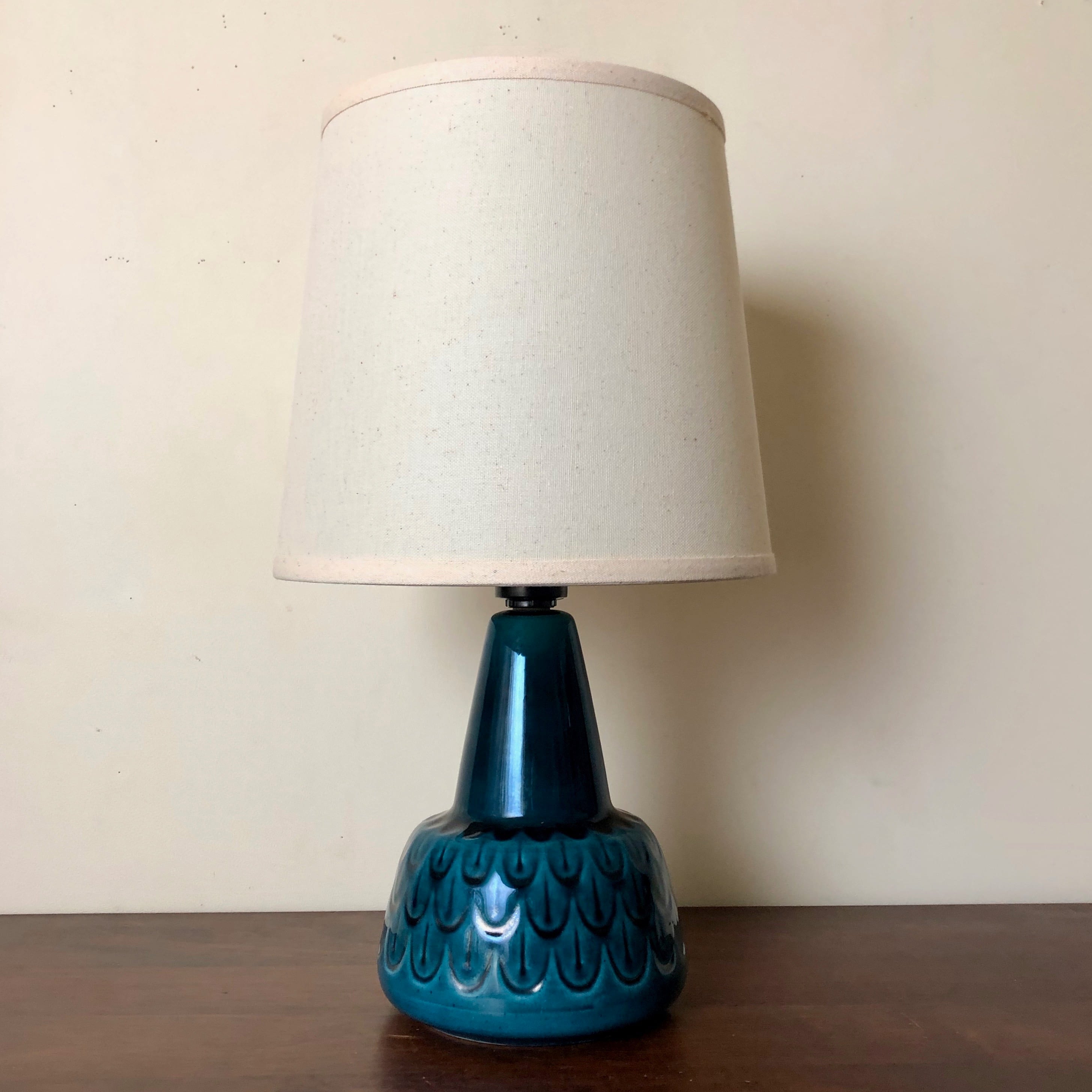 DENMARK SOHLM BLUE GRADIENT CERAMIC TABLE LAMP | THE TIME HAS COME