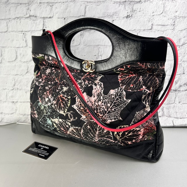 CHANEL シャネル ココマーク  キャンバス ハンドバッグ ブラック A-13551