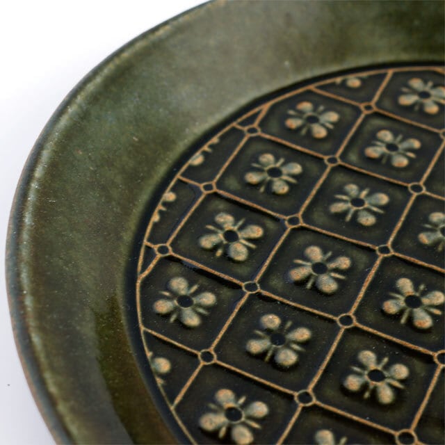 ベルベットグリーン flower pattern 丸皿 25センチ 陶器 よしざわ窯