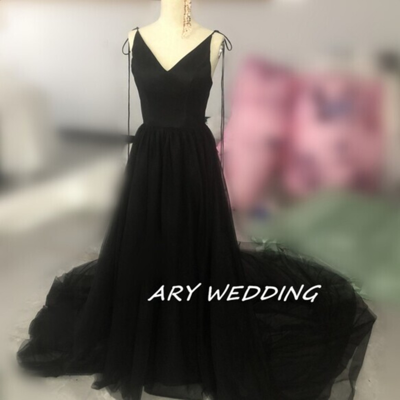 高品質！キャミソール パーティードレス 黒 ソフトチュール 短トレーン  