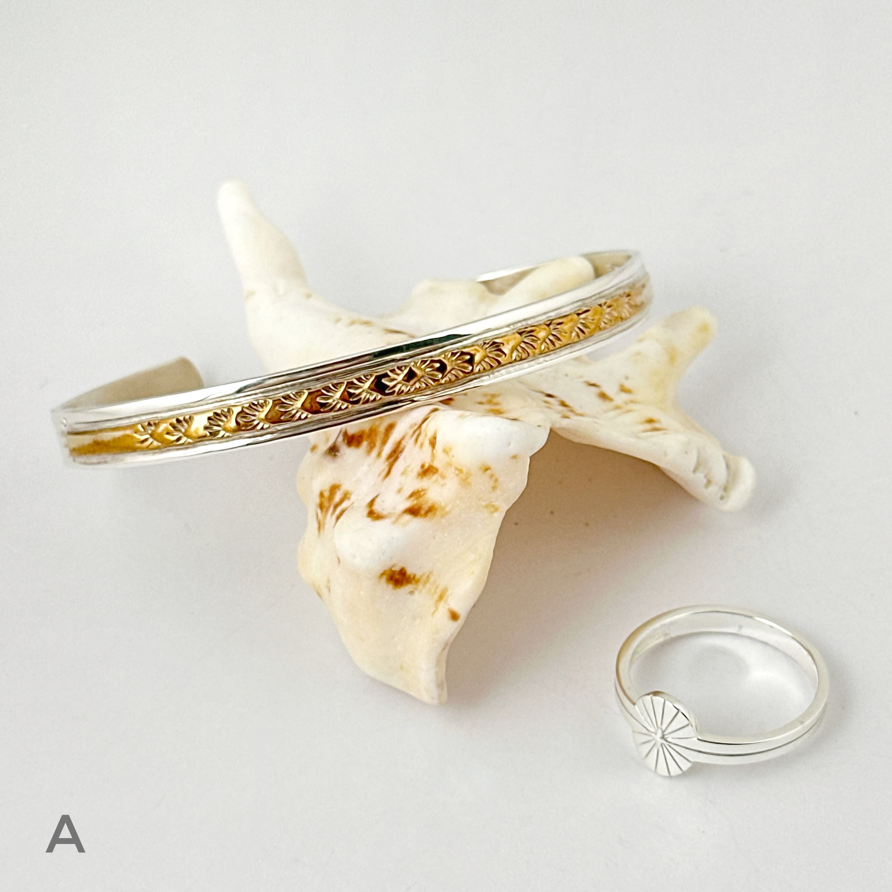 Indian Jewelry 》Silver x Gold Coating 6mm幅 コンビ スタンプワーク