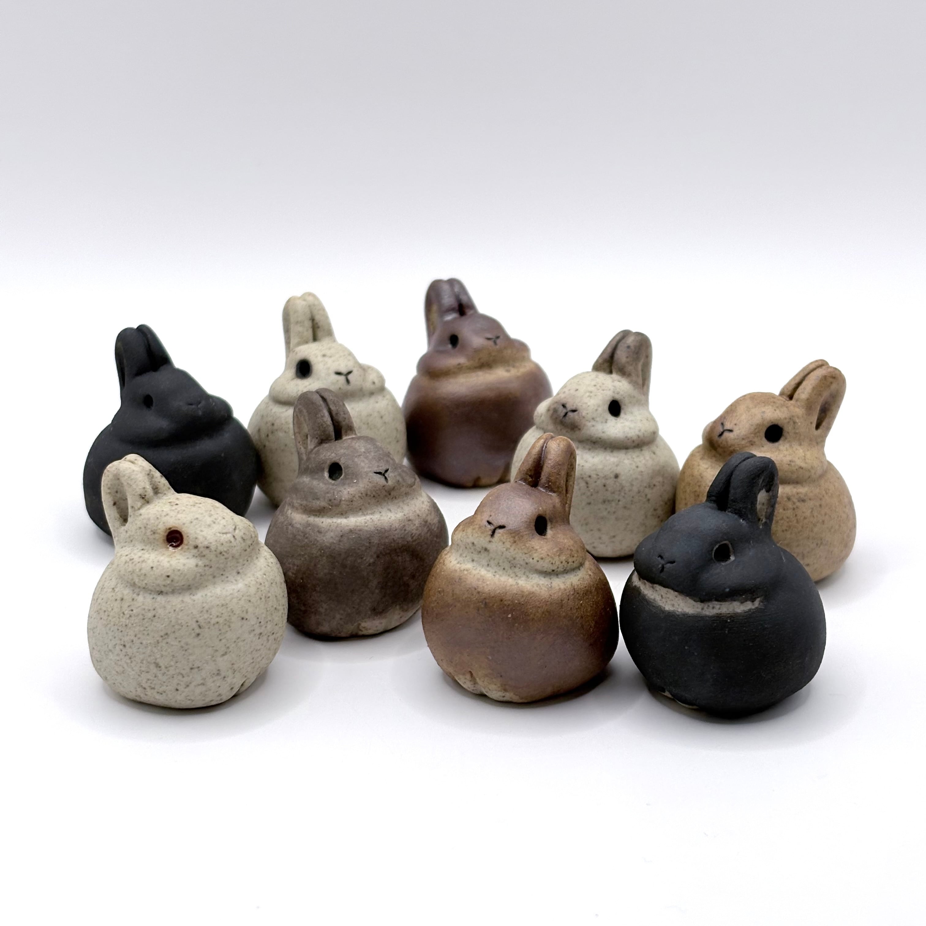 11日追加】らふうさ(れぎゅらー) 手作り陶器のちいさなうさぎ | や