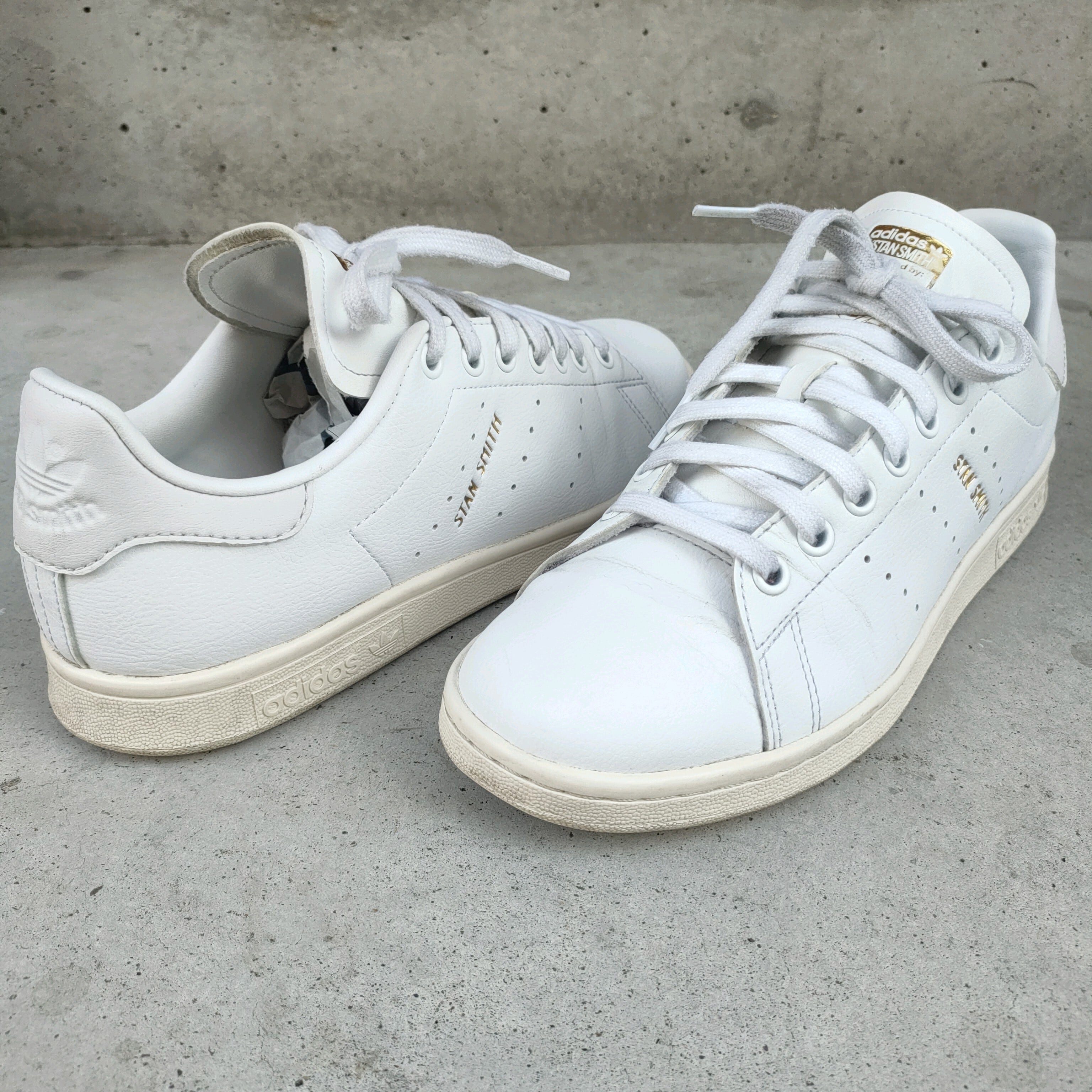 商品説明★used★adidasアディダス★キャンバスミドルカットシューズ★14★台湾製