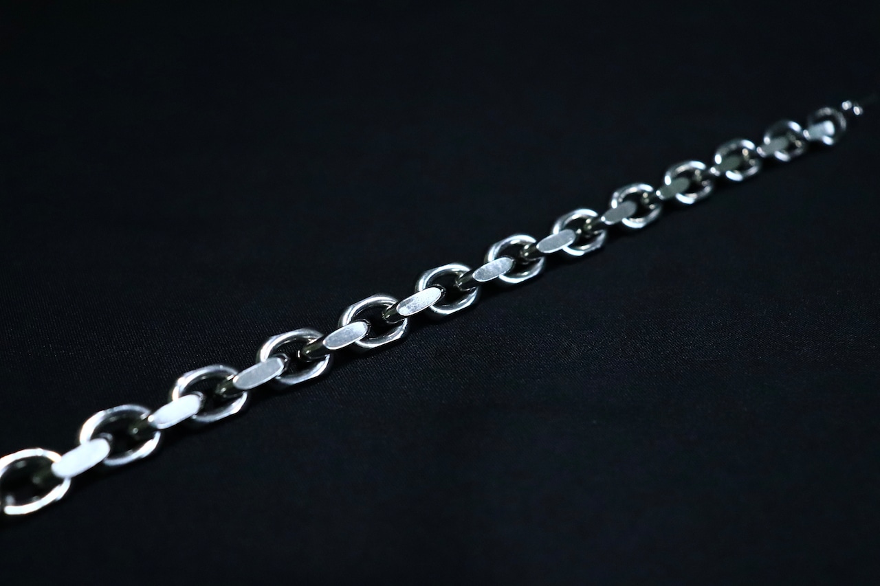 cut chain necklace