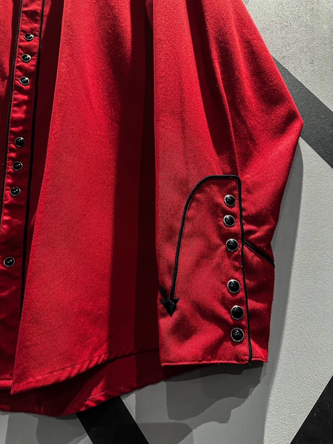 X VINTAGE】