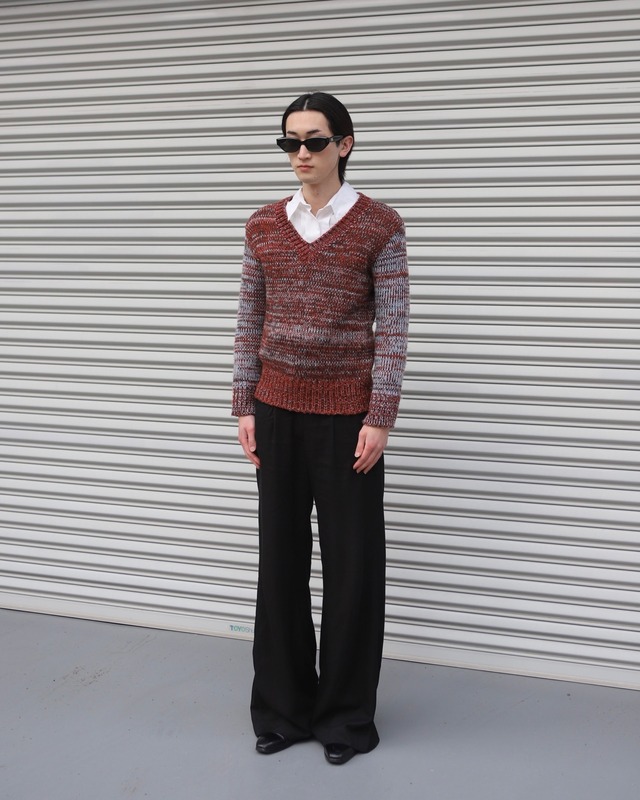 vneck gradation Knit