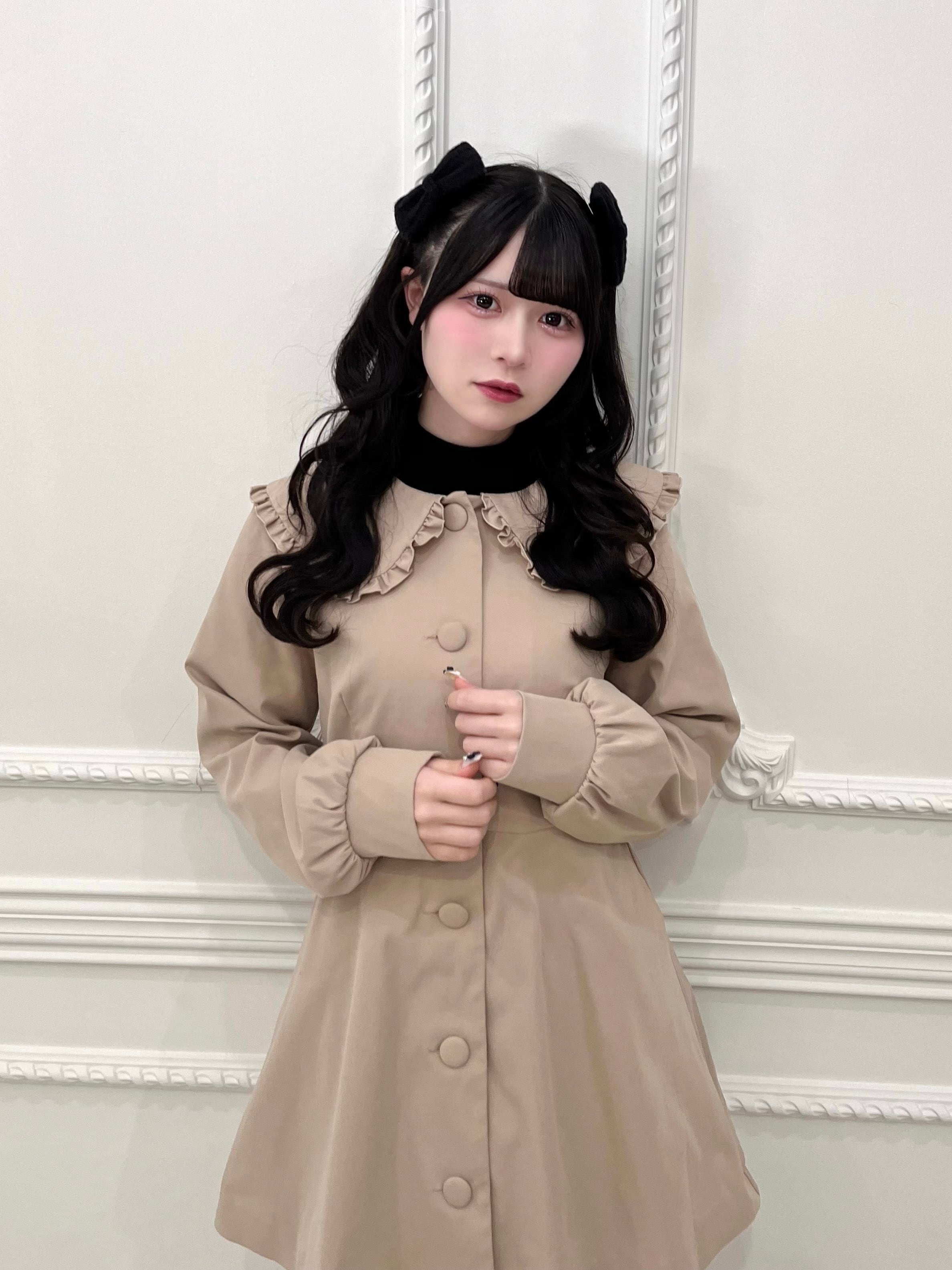 きゃぴきゃぴケープトレンチコート