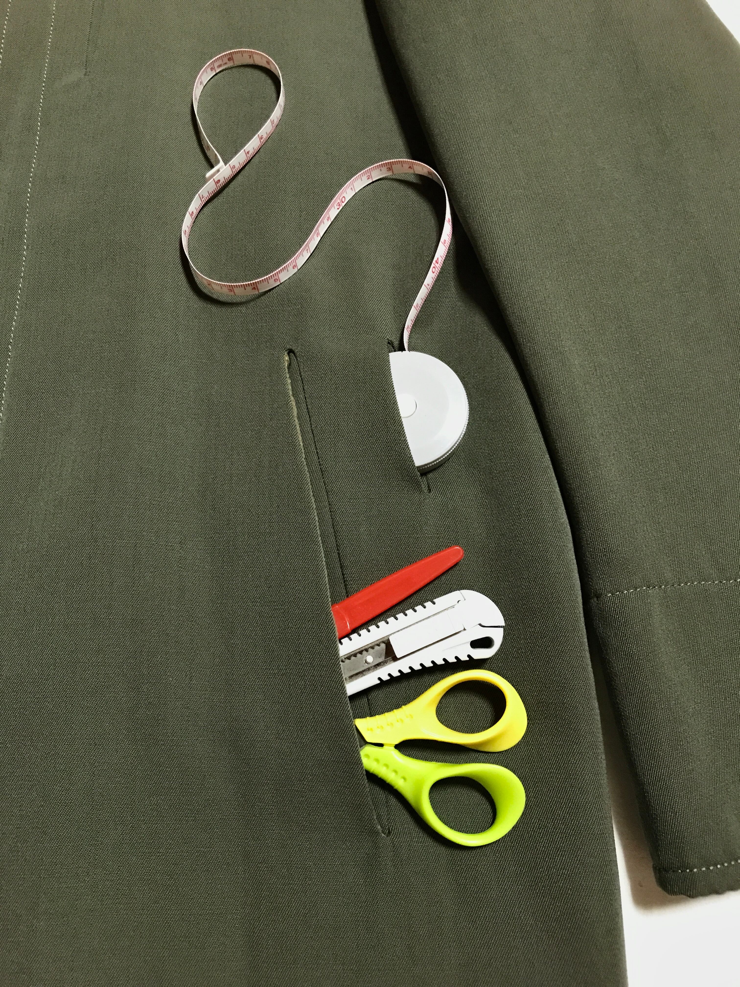 SO by ALEXANDER VAN SLOBBE Olive Wool Serge Travel Coat | ETRAK SO by ALEXANDER VAN SLOBBE Olive Wool Serge Travel Coat | ETRAK
