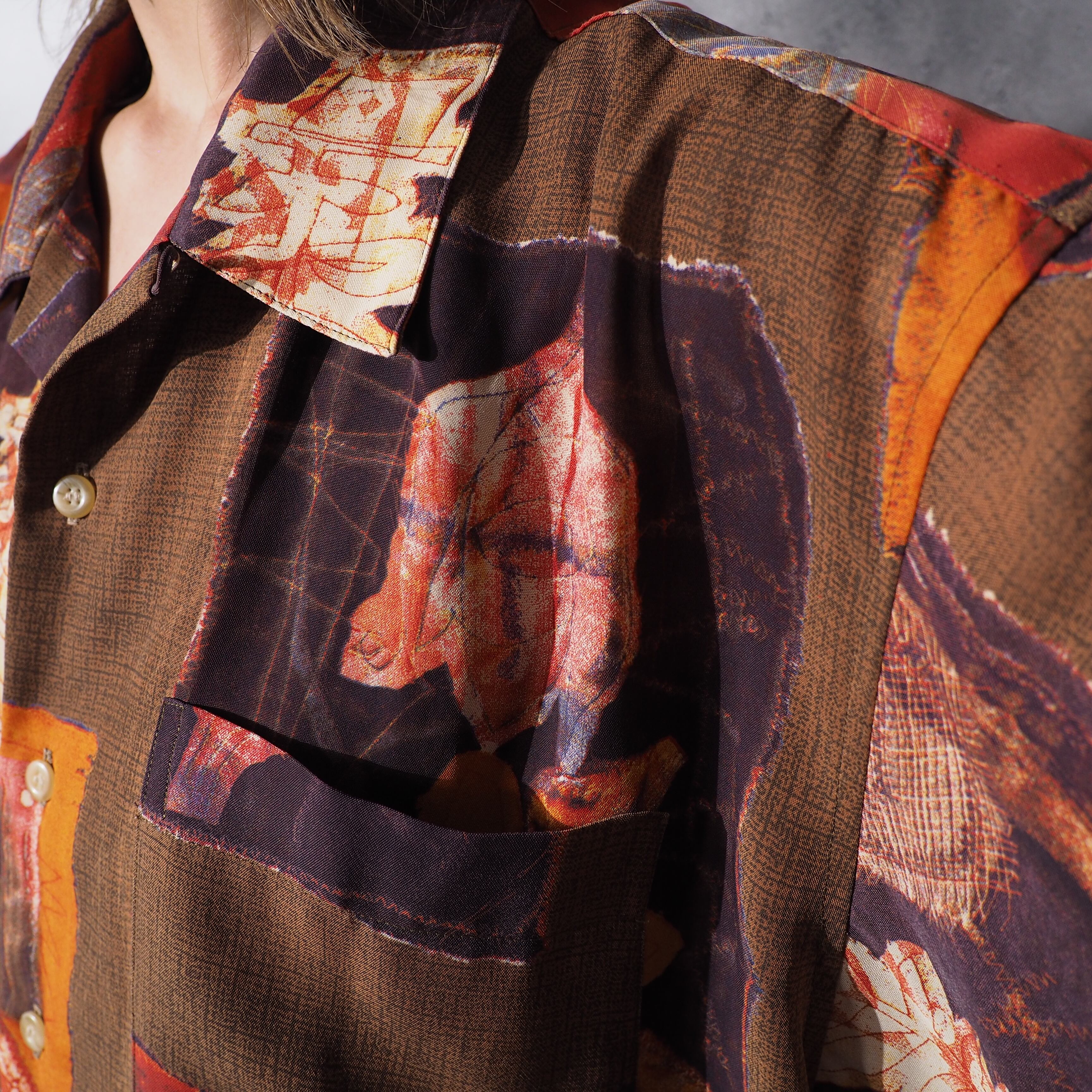 1990s ” Bazzanti ” retro modern art printed vintage open callar shirt