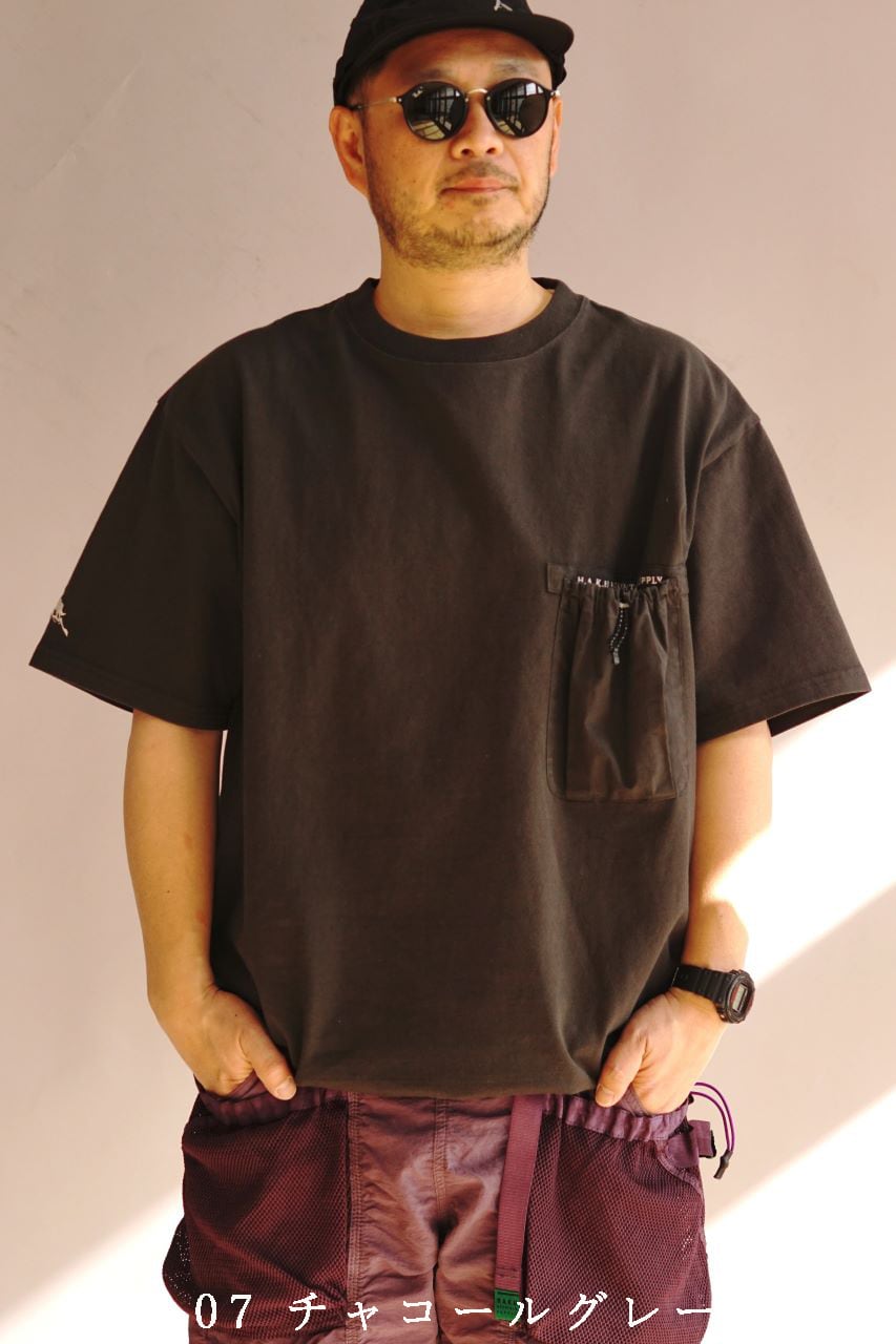 25春夏リリース】：HKT605 ドロストポケットBIGTシャツ | H.A.K.U