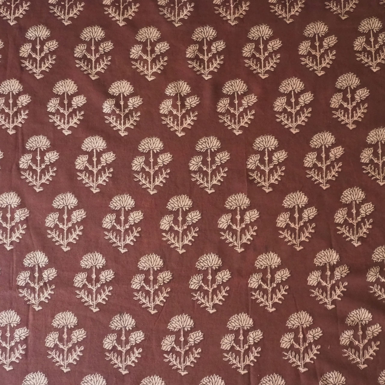 ブロックプリント生地【50cm単位】インド綿 花柄 ブラウン #40310-BR1【再入荷】