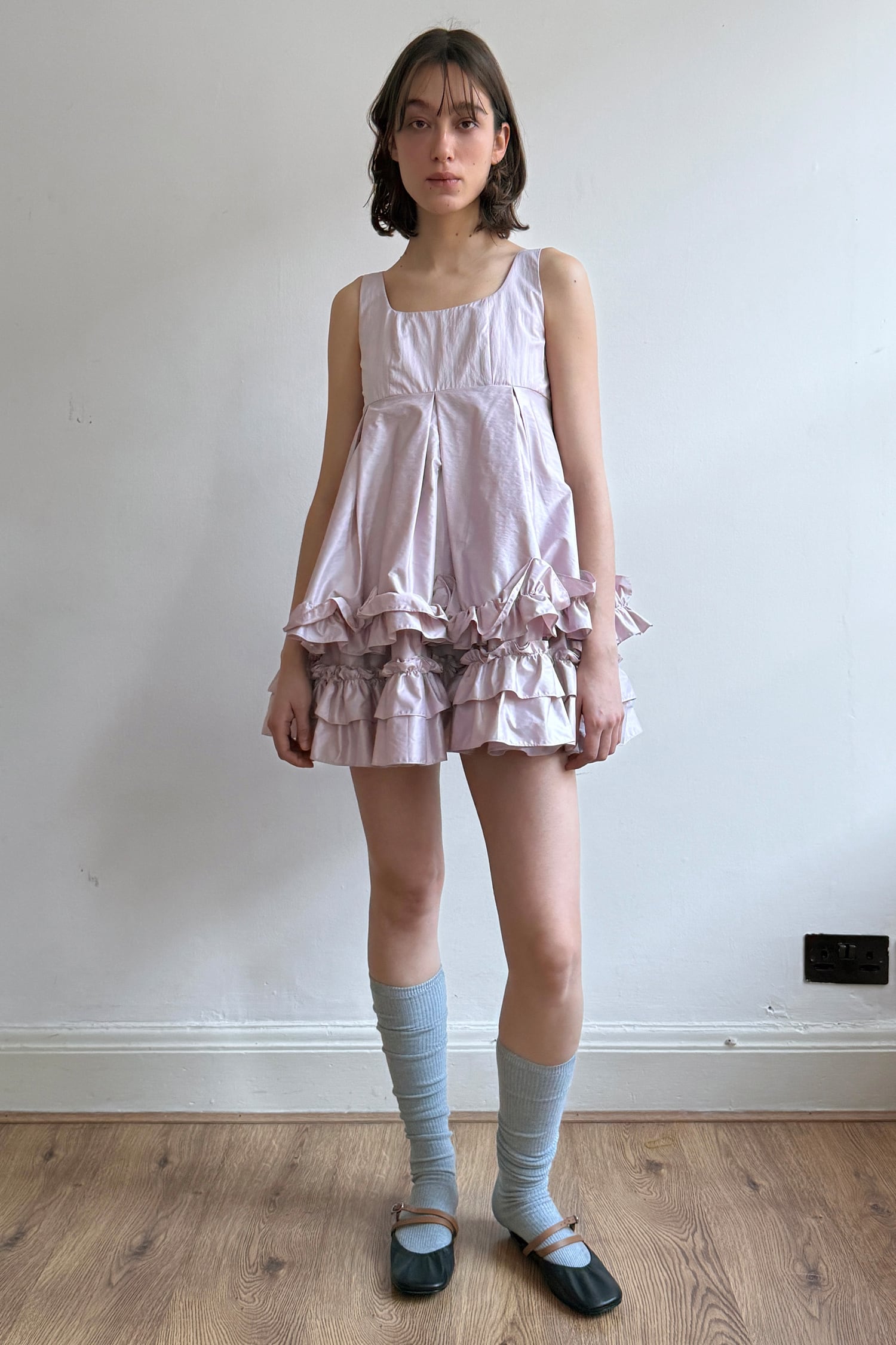 SINOON] Frill Sleeveless Dress (Pink) 正規品 韓国ブランド 韓国通販