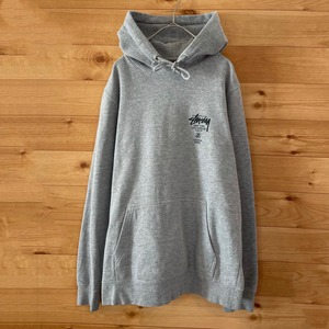 【STUSSY】USA製 WORLDTOUR スウェット プルオーバー パーカー ワンポイント バックプリント アメリカ古着