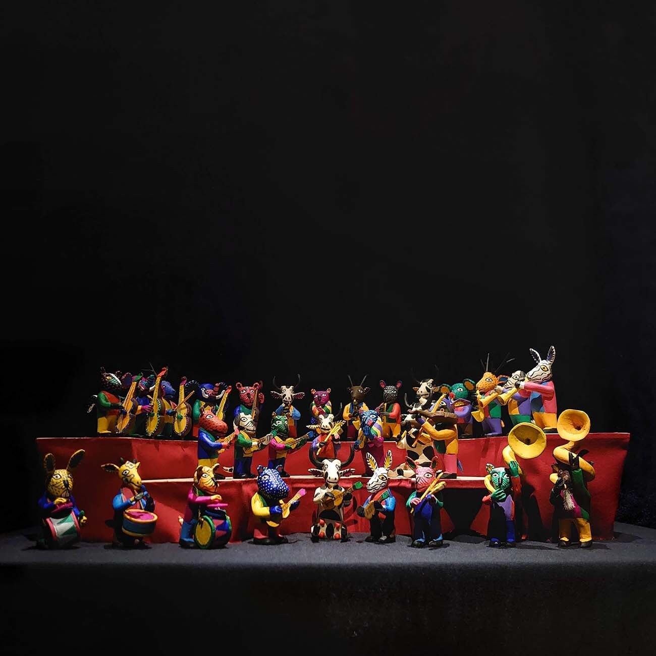 マクシミーノさんのどうぶつオーケストラ】 マクシミーノ