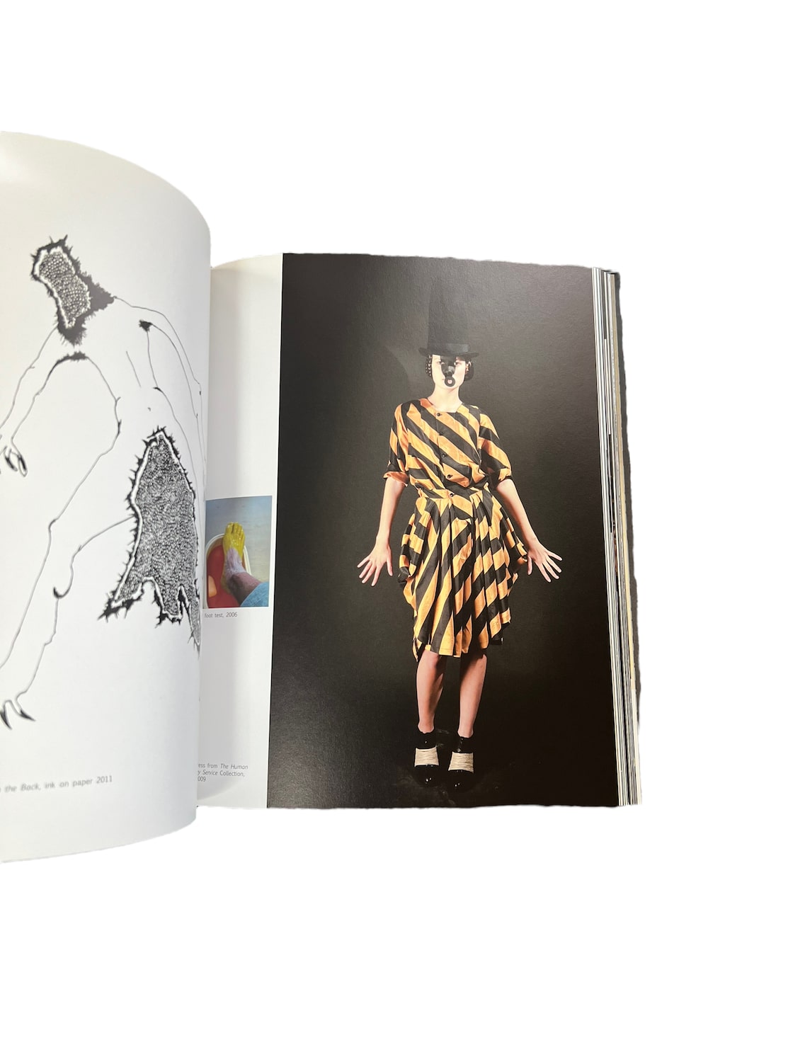 Henrik Vibskov 作品集 Book 1-2-3 | Henrik Vibskov Objects and Art