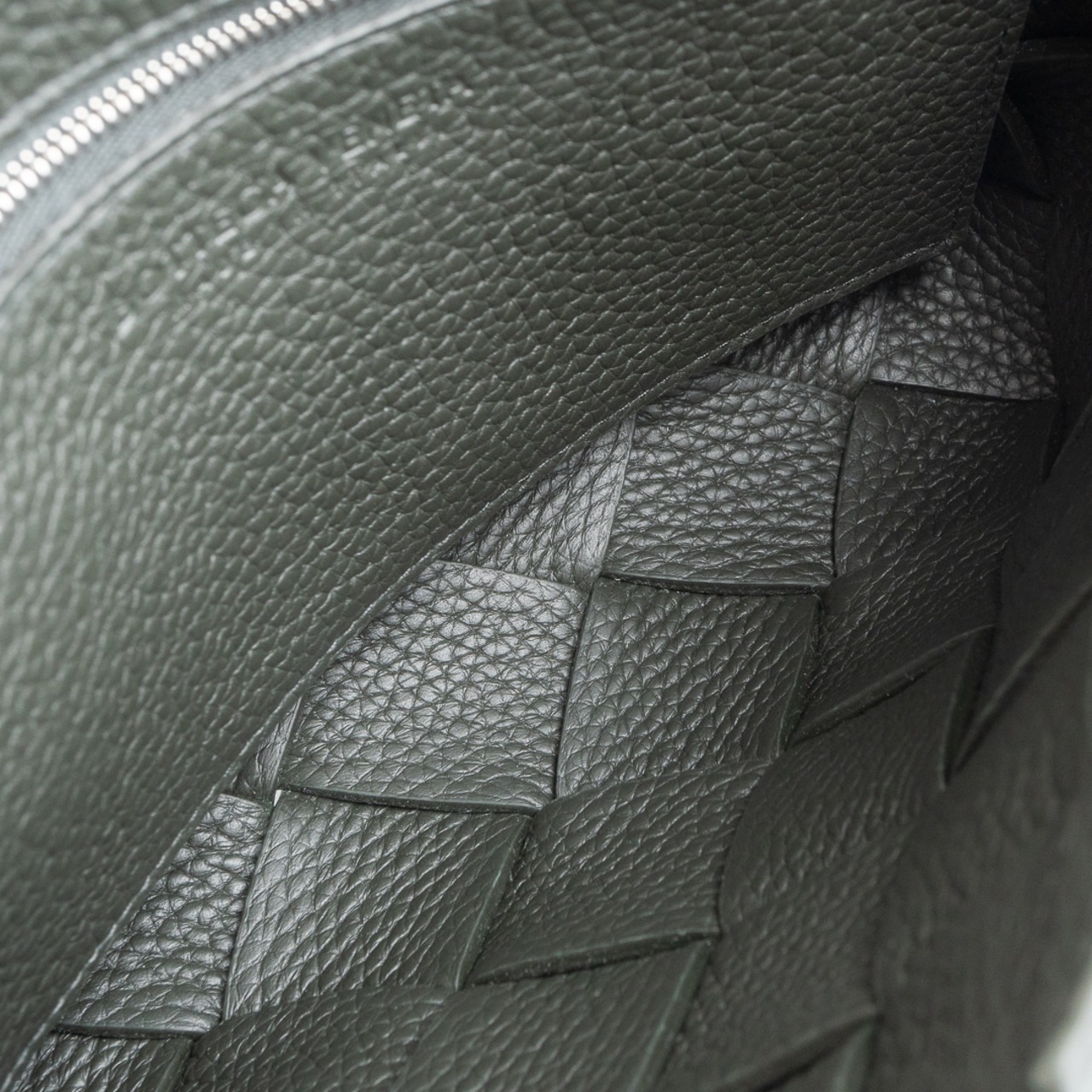 ボッテガヴェネタ ディアゴ スモール ショルダーバッグ カーキ グリーン レザー