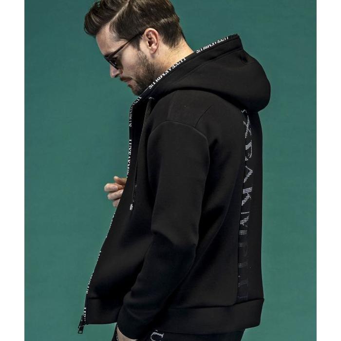 LUXEAKMPLUS リュクスエイケイエムプラス 軽量スウェットバックロゴ
