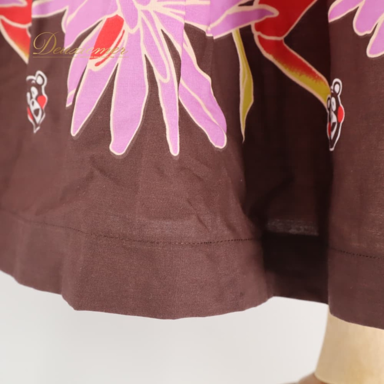 フラダンス 衣装 Avivare アビバーレ パウスカート ブラウン系 花柄 植物柄 くまモン ハワイアンプリント ハワイアン アロハ フラ ダンス レッスン 練習 ハワイアンダンス オレンジ系 パープル系 イエロー系 レッド系 ホワイト系 茶 橙 紫 黄 赤 白 華やか 鮮やか かわいい おしゃれ 上品 大人っぽい