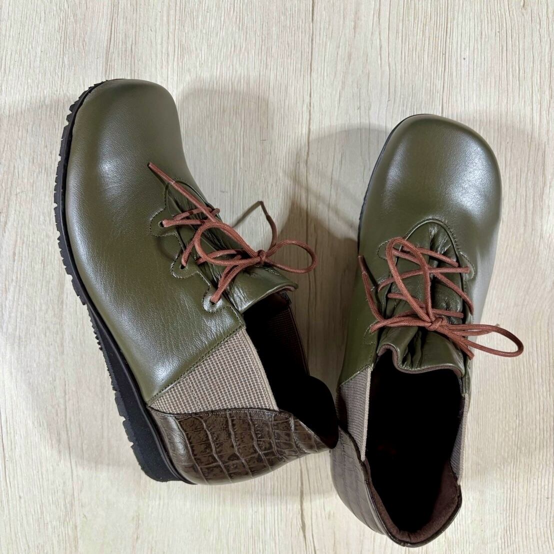 サイドゴア レースアップショートブーツ