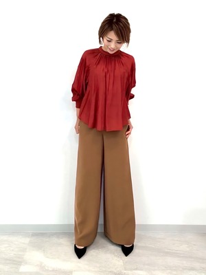 ドロストパンツ