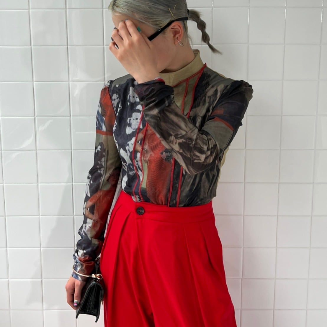 asymmetry cut art sheer tops_LN01216