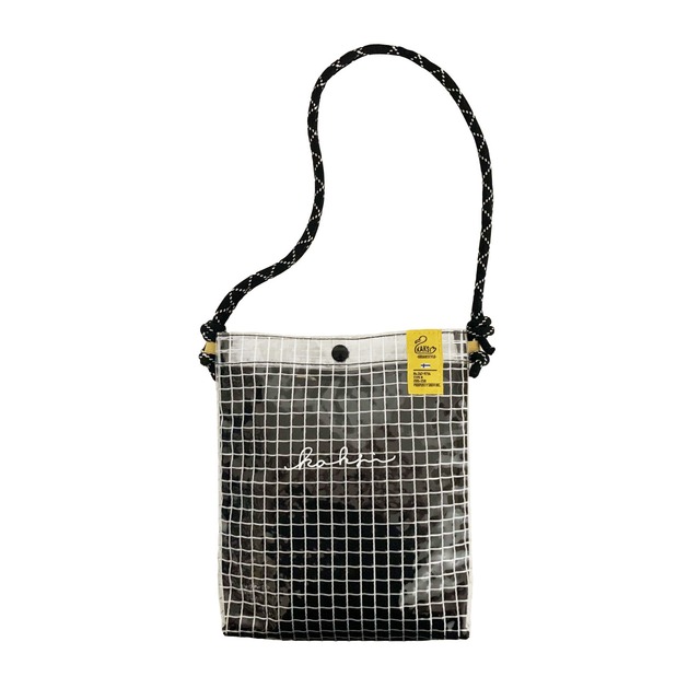 KAKSI マルチポケットサコッシュ