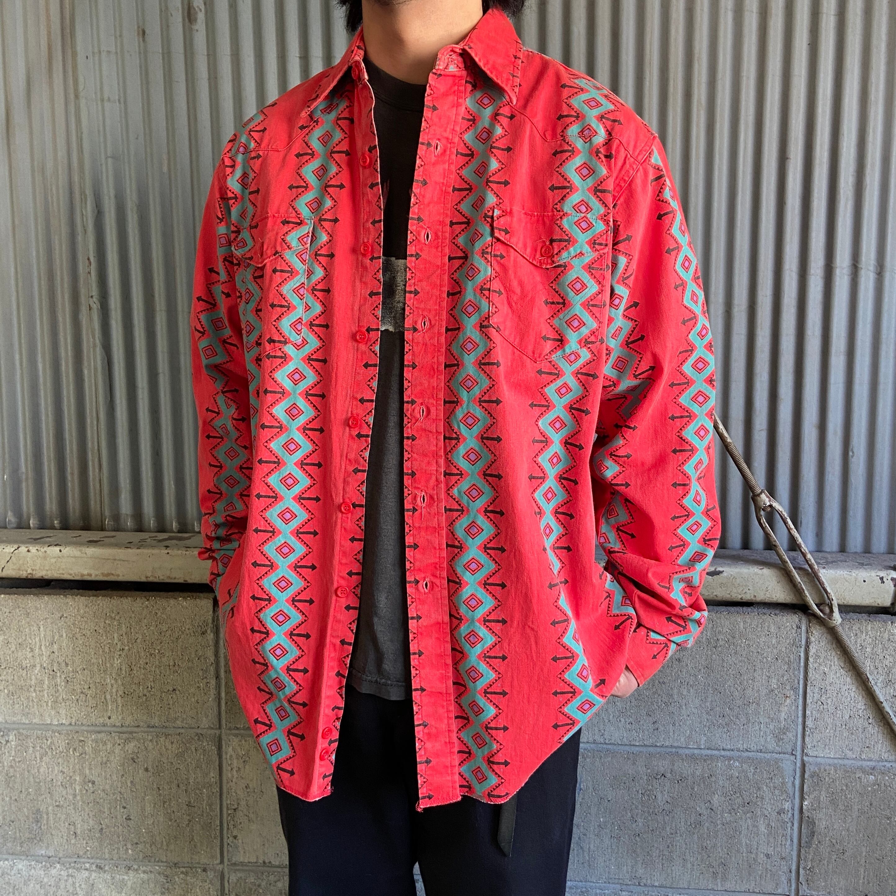 最新の激安 Wrangler ラングラー Tシャツ hideout.lk