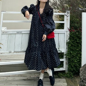 v-neck puff sleeve one-piece　J00223