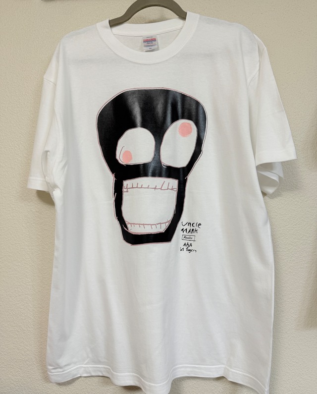Skull White Tシャツ (Pink and Black ink)