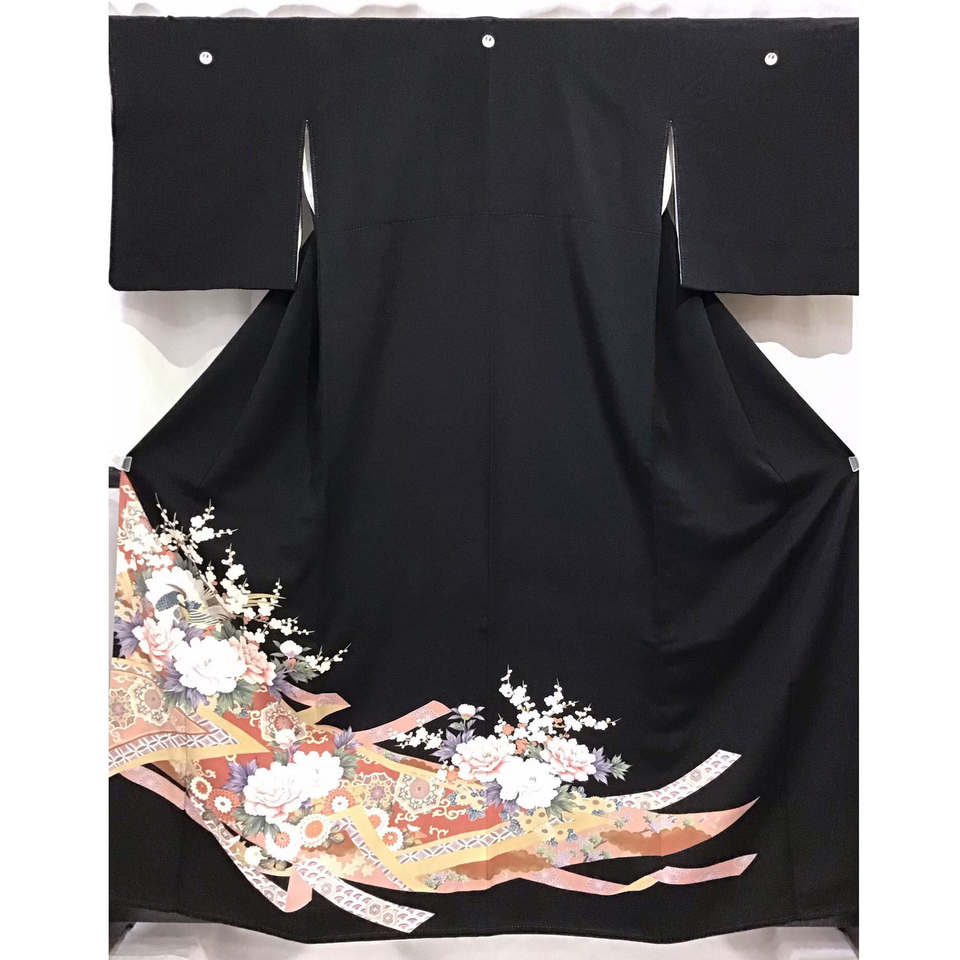 着物・黒留袖・花・正絹・五つ紋・No.200701-1198・梱包サイズ60 着物・黒留袖・花・正絹・五つ紋・No.200701-1198・梱包サイズ60