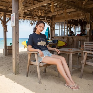 Living Fossil-Tシャツ(ネイビー)