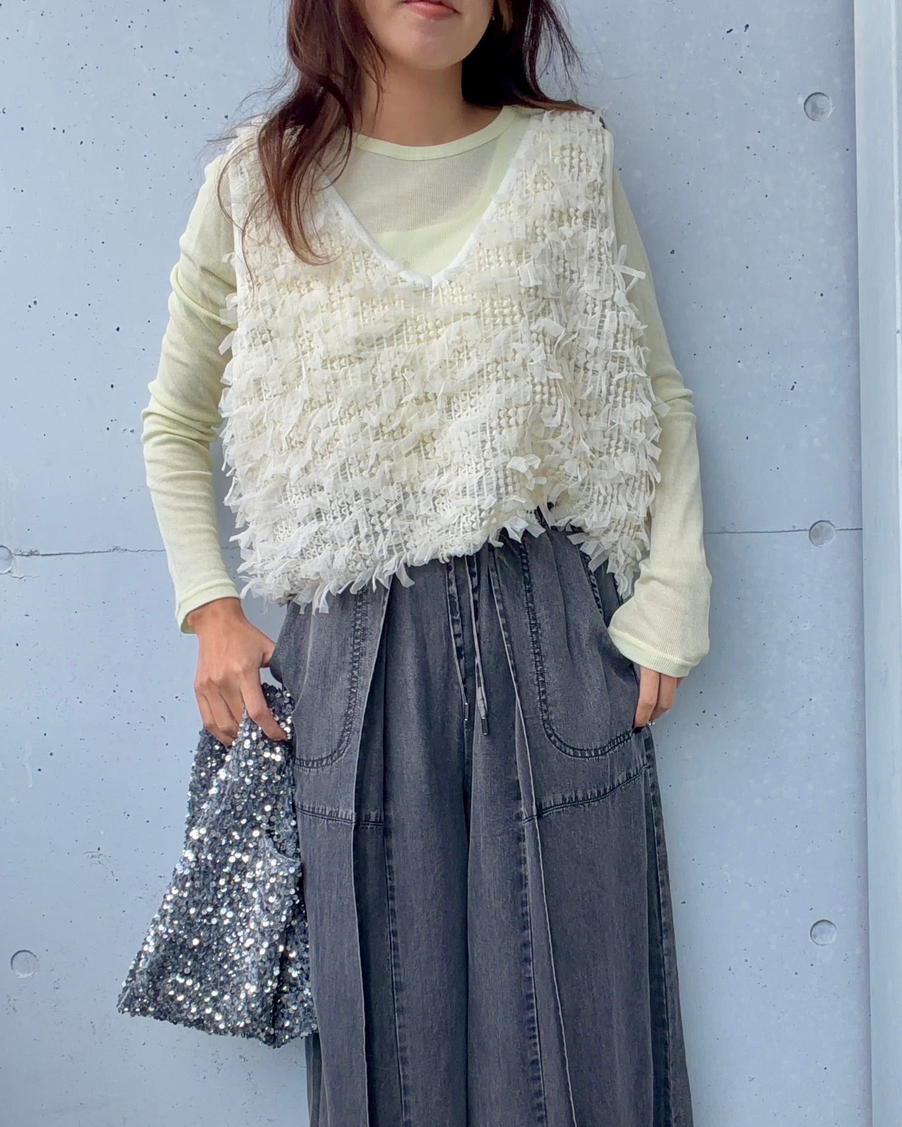 ブラック入荷！【anana】ラメシャギーツイード立体フォルムベスト