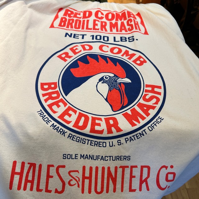 ポップ柄カット素材スカート