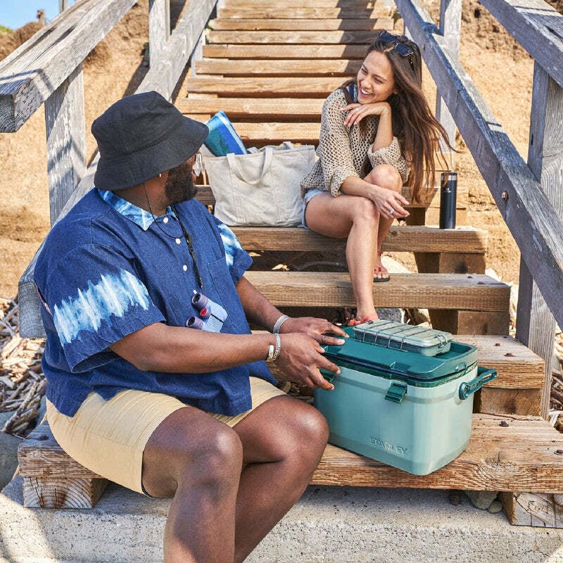 新色登場！】STANLEY スタンレー / クーラーボックス 6.6L | sotosotodays