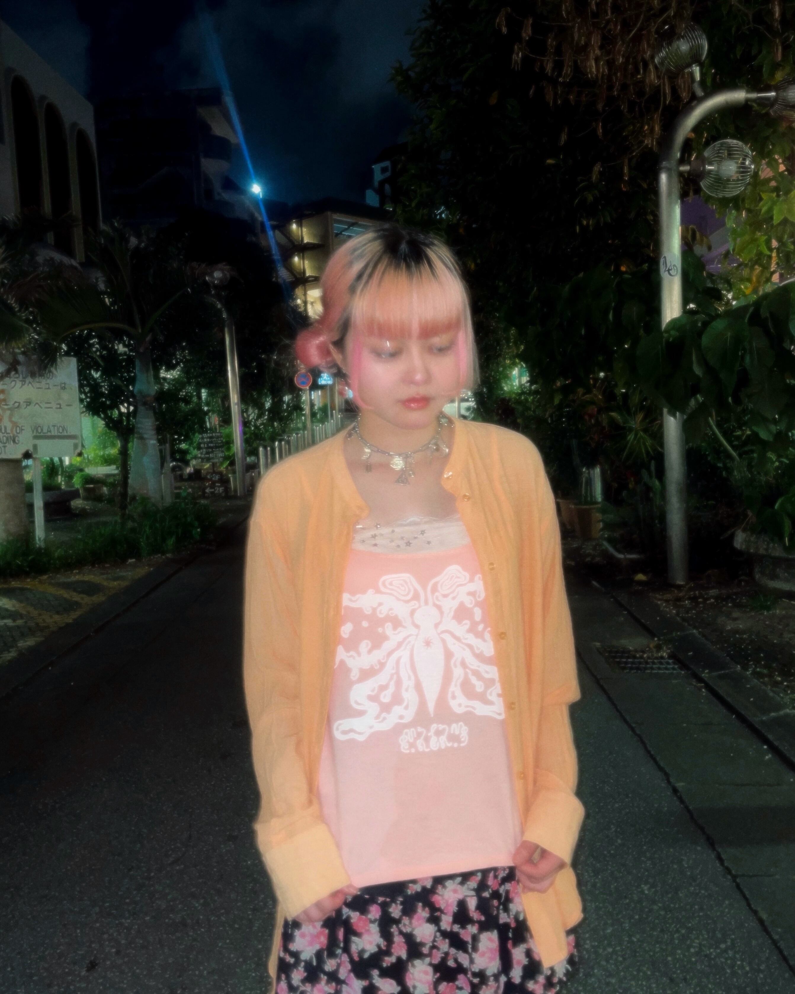 The world behind butterfly Used shirts