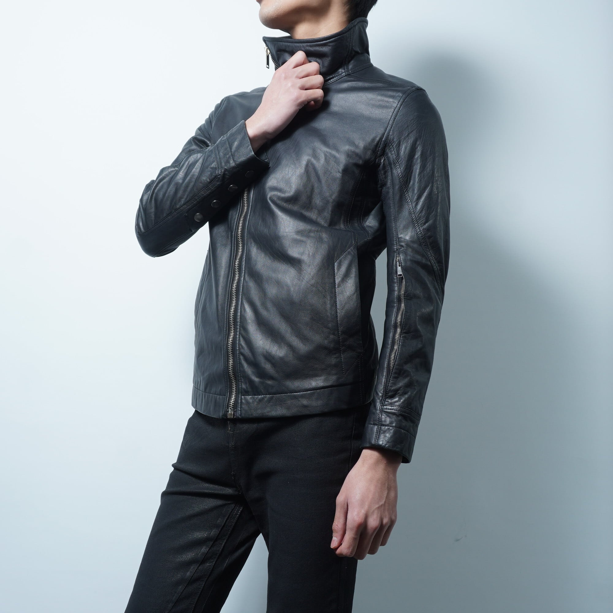 新品 rickowensリックオウエンス 斜めジップレザージャケット Rick Owens】リックオウエンス 15ss ラムレザー斜めジップハイネック