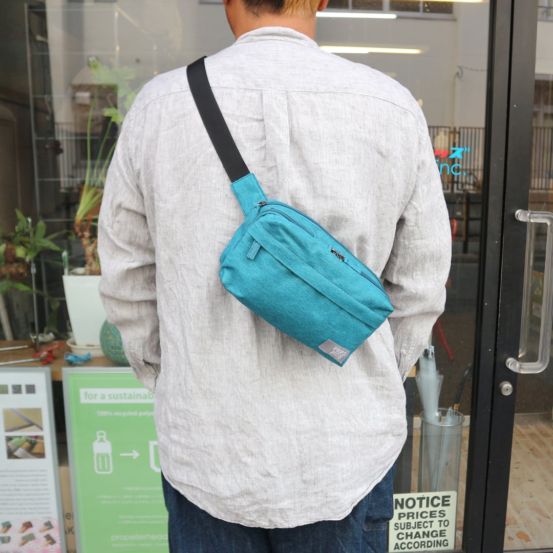 バッグ3 c2bf5b7e779c4695f14a25468eeba8