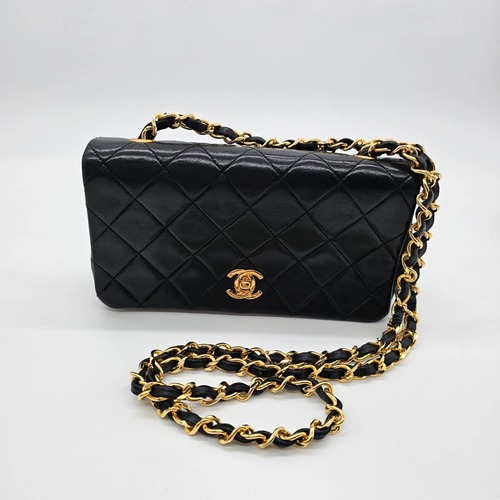 Vintage CHANEL ミニマトラッセ ラムスキン19㎝ ターンロック