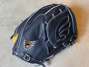 体幹がキマる!可動域が広がる!ブースト加工グラブ 限定モデル【Genuine】硬式用グラブ 投手用 インペリアルブラック T4 体幹がキマる!可動域が広がる!ブースト加工グラブ 限定モデル【Genuine】硬式用グラブ 投手用 インペリアルブラック T4