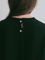 ETRE TOKYO SANTE カフプリーツシャツ