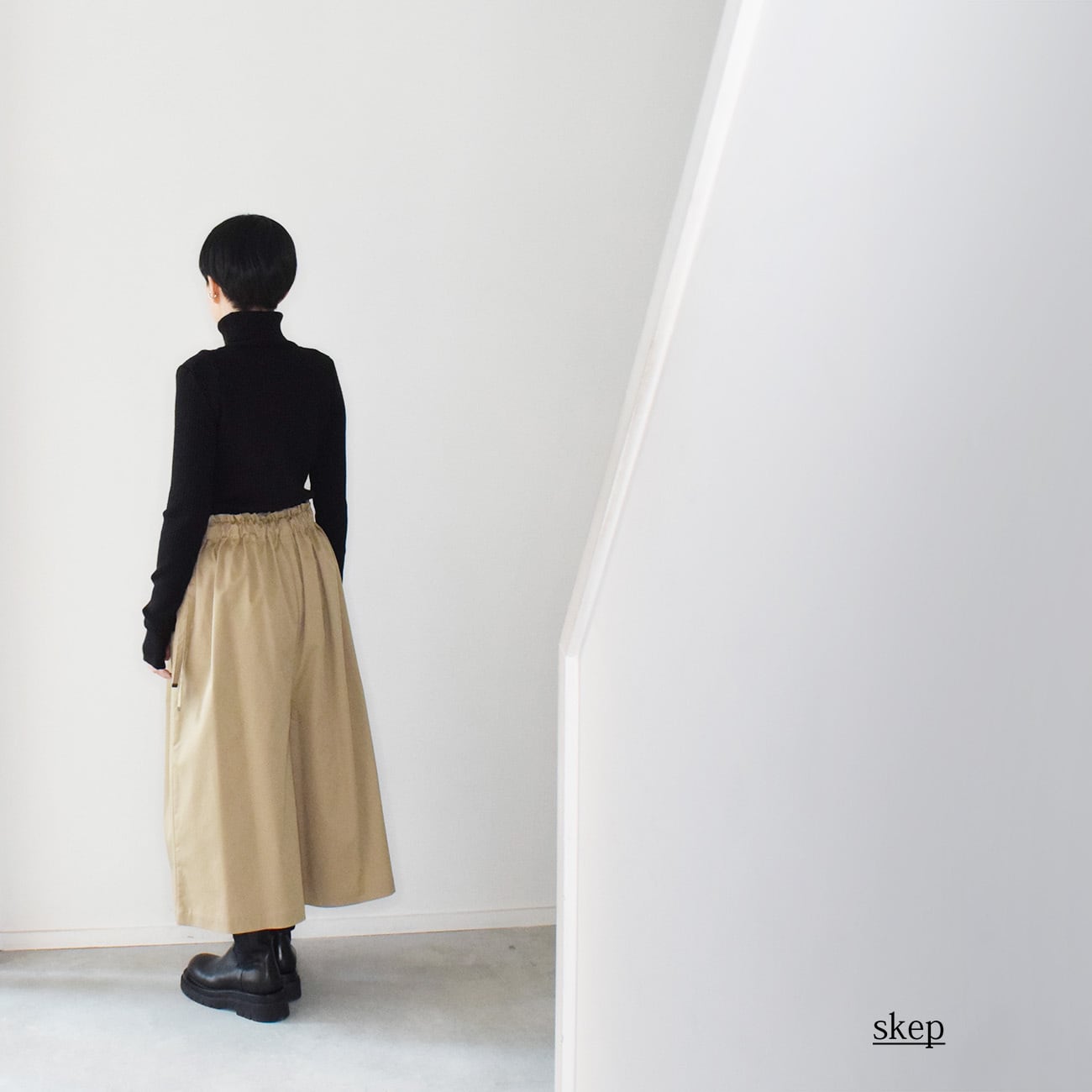 ワイドパンツ（ショート）：ベージュ［PT03HPBE］ | skep-online shop