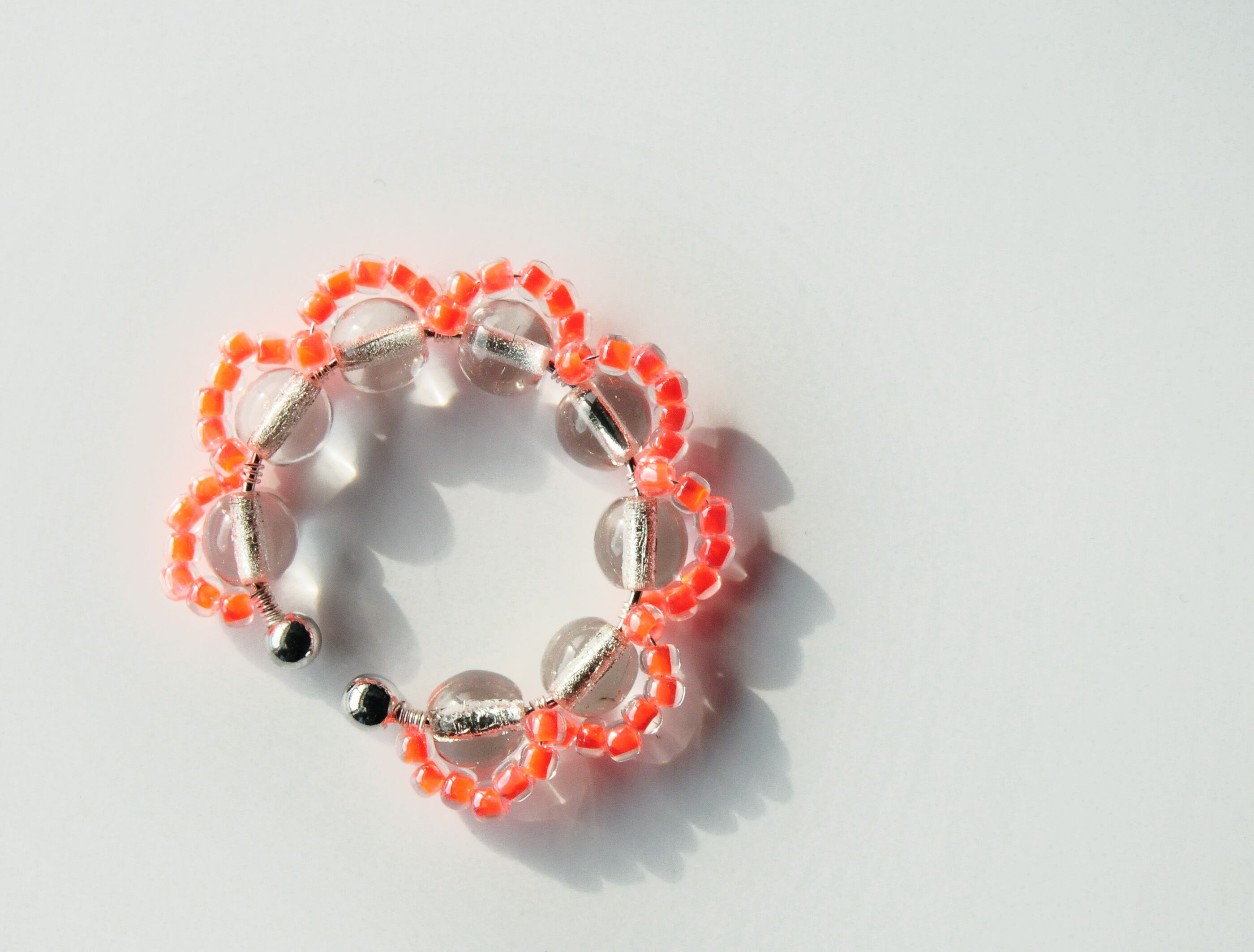 ＜Rollo～イロヅクビジュー～＞イヤーカフ『 Silver Line × Neon Orange 』