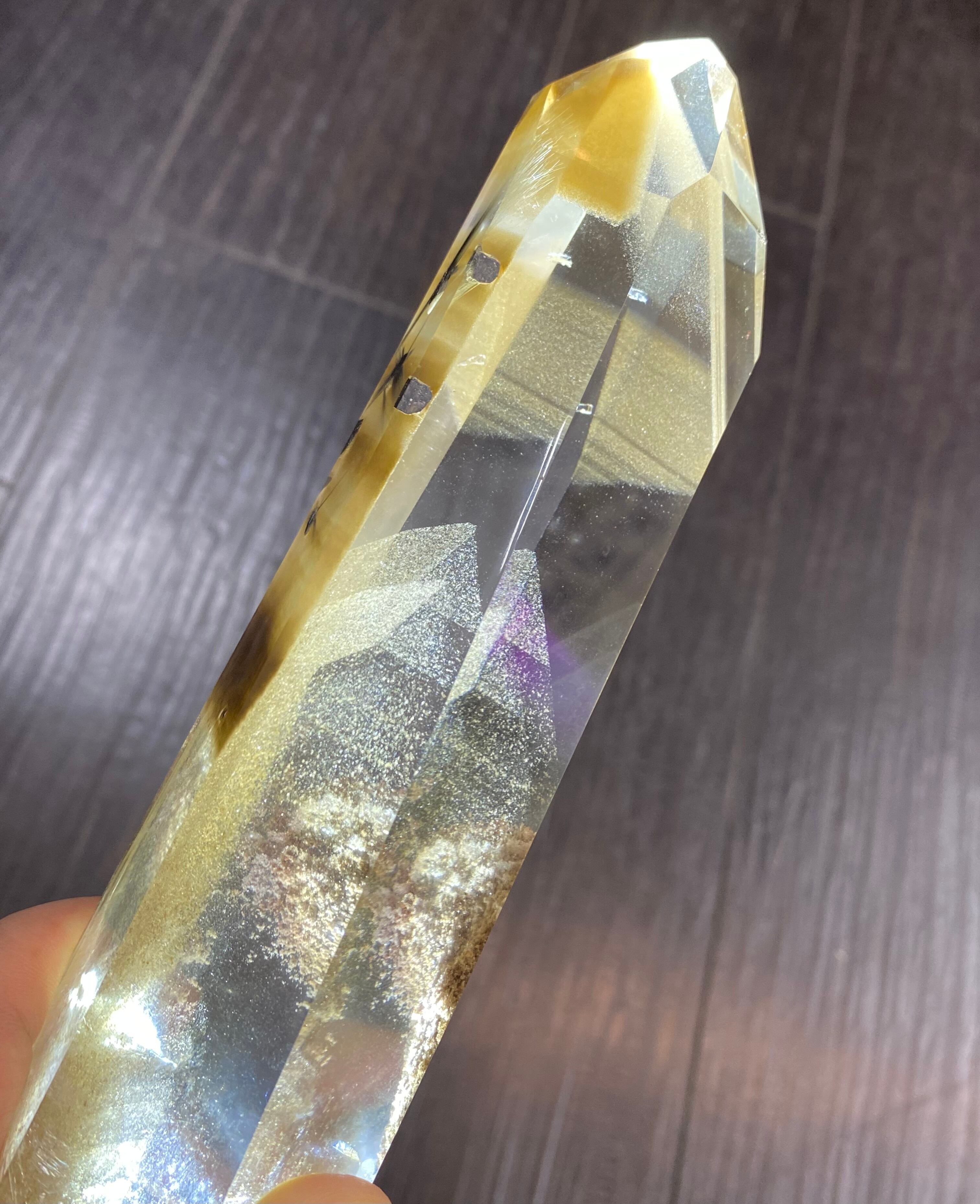 プラチナルチル入り☆ブラウン ファントム水晶ポイント オールド