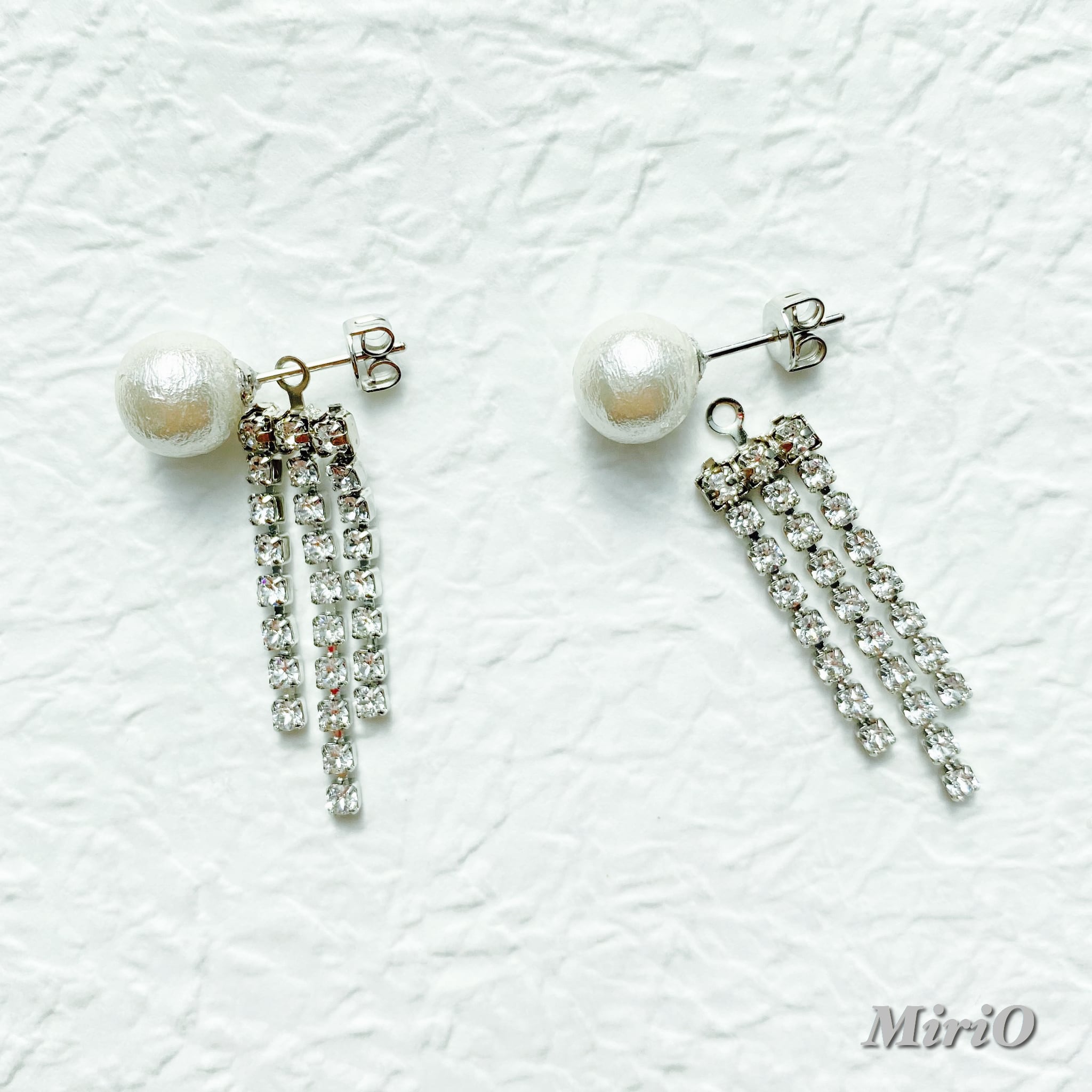 4℃ チェーンピアス クリスタル付き シルバー）クリスタルの連爪チェーンピアス | MiriO（ミリオ）