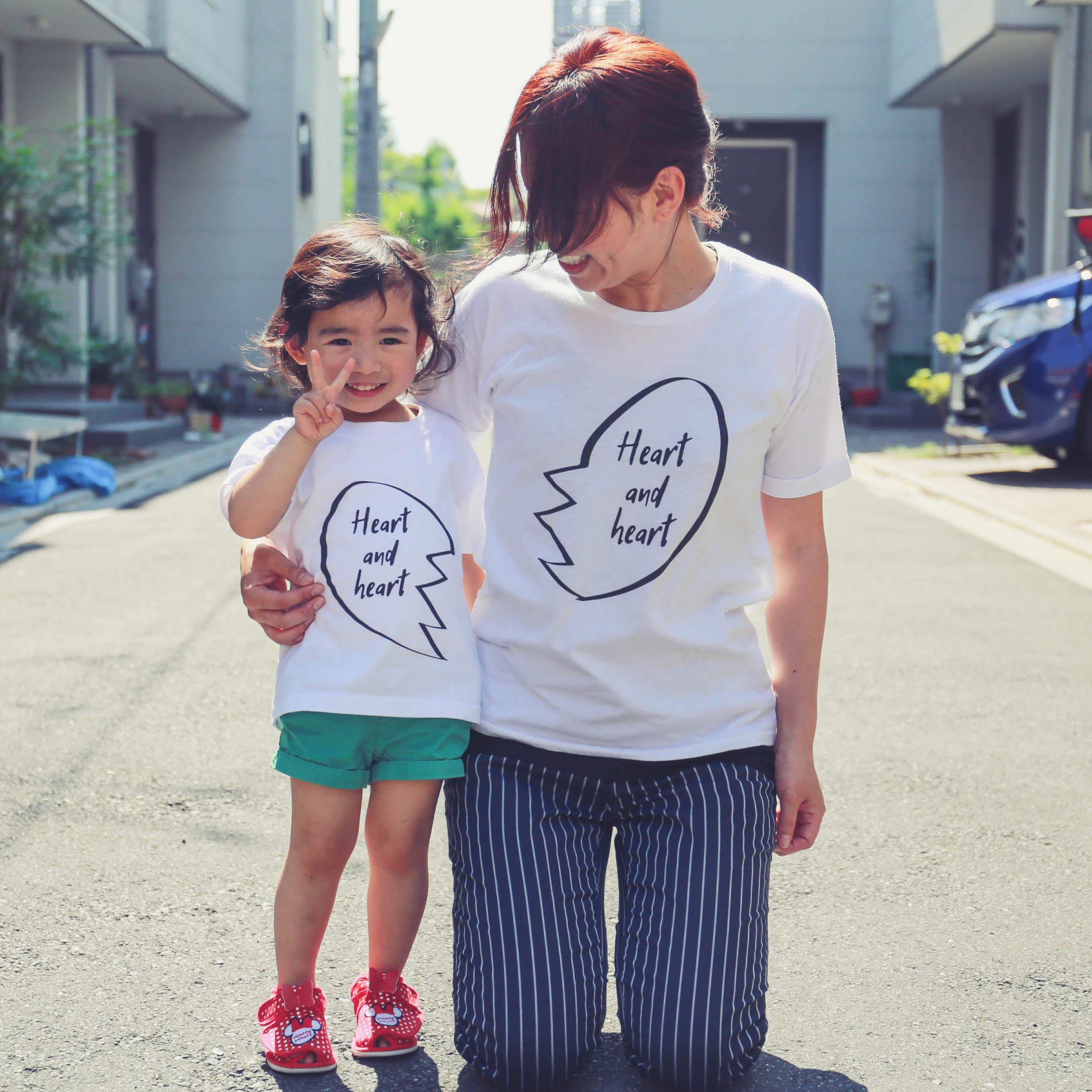 【2枚セット】ママとキッズのリンクコーデ（家族でおそろい） Tシャツ[Heart and heart] | linkcodekids powered  by BASE