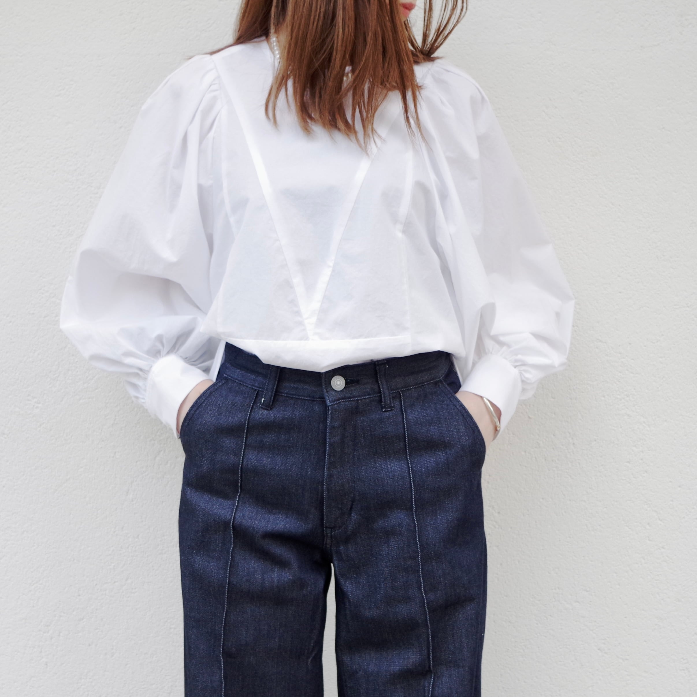 新品！SINME シンメ　ボリュームシャツ　ホワイト　石田ゆりこさん着用 SINME(シンメ)のSINME 10th anniversary 板谷由夏×石田ゆり子