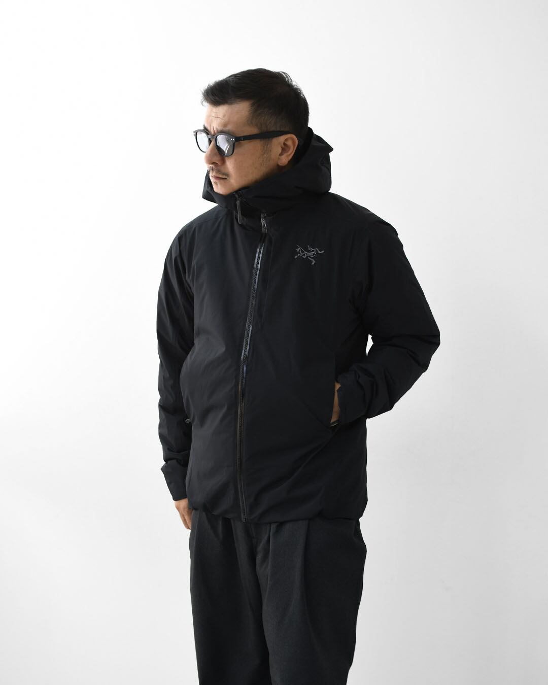 Arc'teryx フード付きダウンジャケット ブラック ARC'TERYX (アークテリクス) GORE-TEX INFINIUM アルファ パーカ