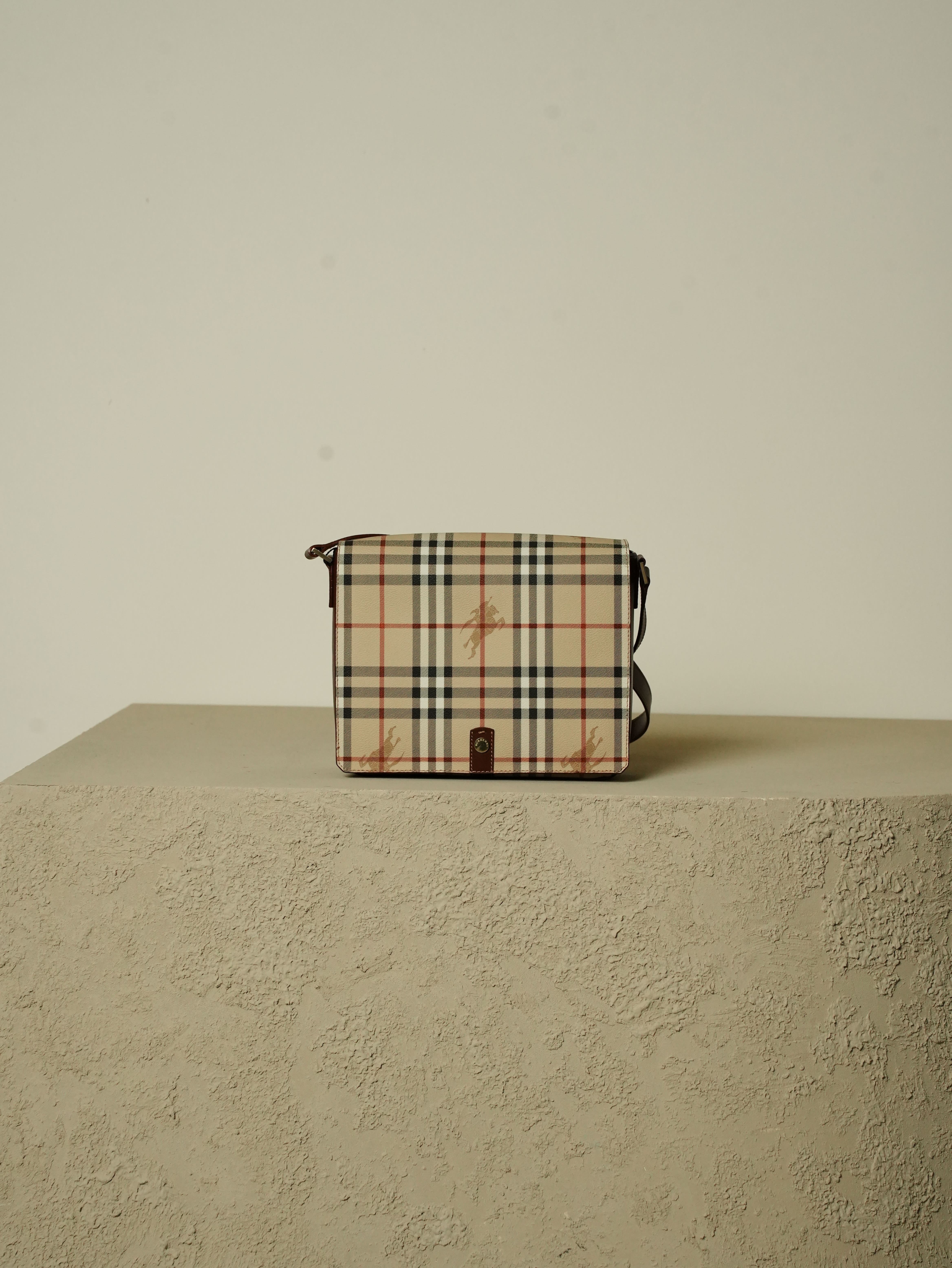 BURBERRY | Raum Vintage